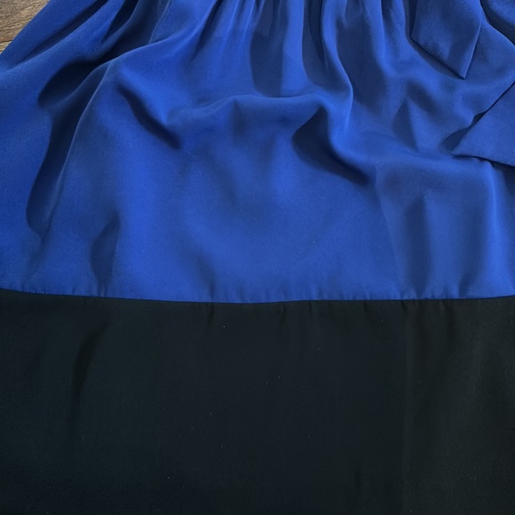 Express Dress - Picture 2 of 5